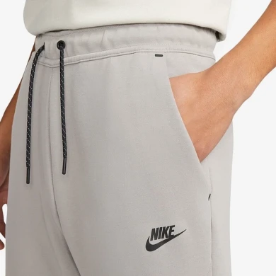 Брюки Чоловічі Nike Sportswear Tech Fleece Joggers (DV0538-016)