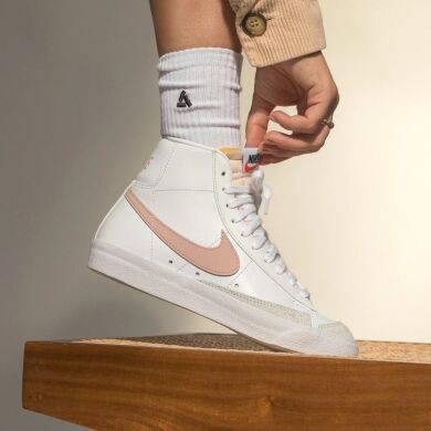 Жіночі кросівки Nike W Blazer Mid 77 (CZ1055-118), EUR 40,5