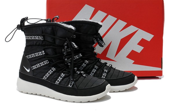 Сапоги Nike Roshe Run Snow Boots "Black", EUR 36