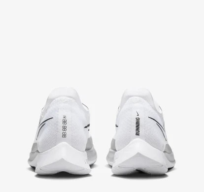 Чоловічі кросівки Nike ZoomX Streakfly (DJ6566-101), EUR 41