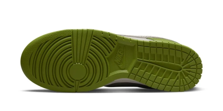 Мужские кроссовки Nike Dunk Low "Chlorophyll" (DR0156-300), EUR 47