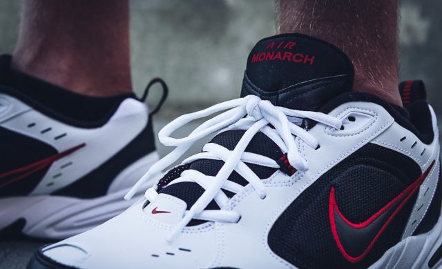 Оригинальные кроссовки Nike Air Monarch IV (415445-101), EUR 40,5