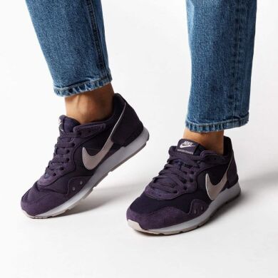 Жіночі кросівки Wmns Nike Venture Runner (CK2948-500), EUR 36