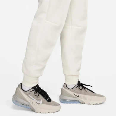Штани жіночі Nike Tech Fleece Jogger Pants (FB8330-110)