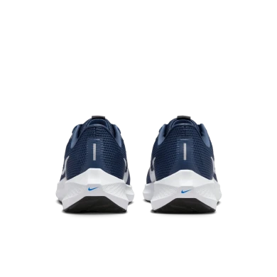Чоловічі кросівки Nike Pegasus 40 (DV3853-400), EUR 43