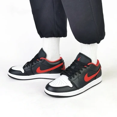 Мужские Кроссовки Nike Air Jordan 1 Low (553558-063), EUR 42,5