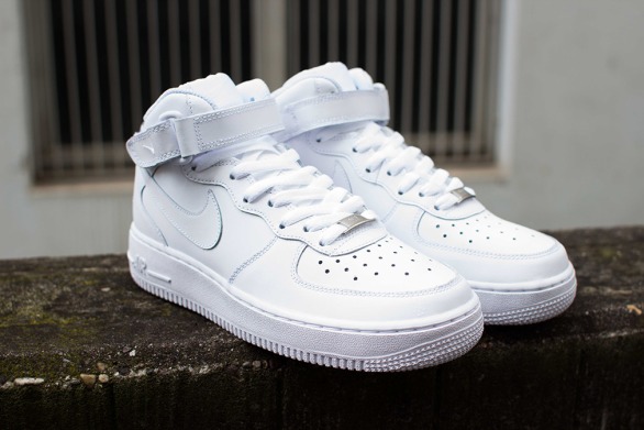 Кросівки Nike Air Force 1 Mid White, EUR 39
