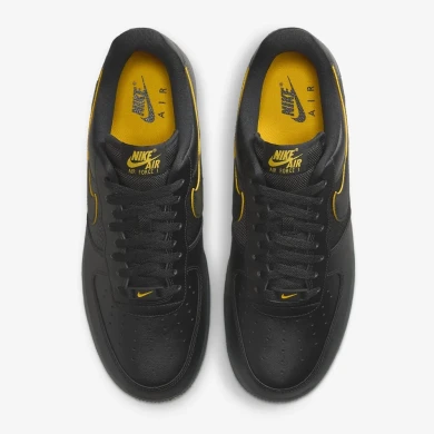 Кросівки Чоловічі Nike Air Force 1 '07 'Black University Gold' (FZ4617-001), EUR 45,5