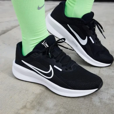Кросівки Чоловічі Nike Downshifter 13 (FD6454-001)