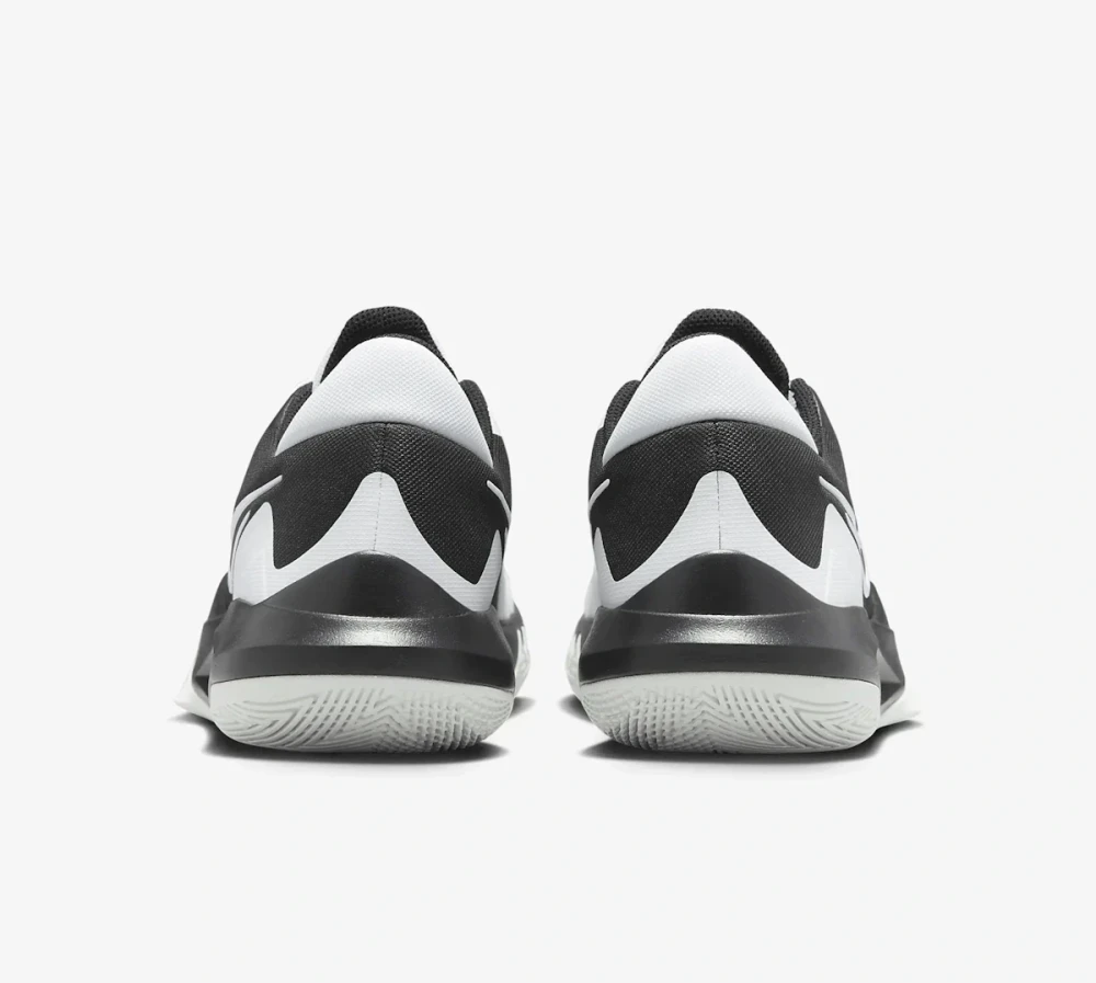 Nike best sale precision 11