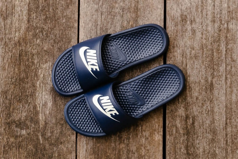 Harga sandal nike benassi best sale