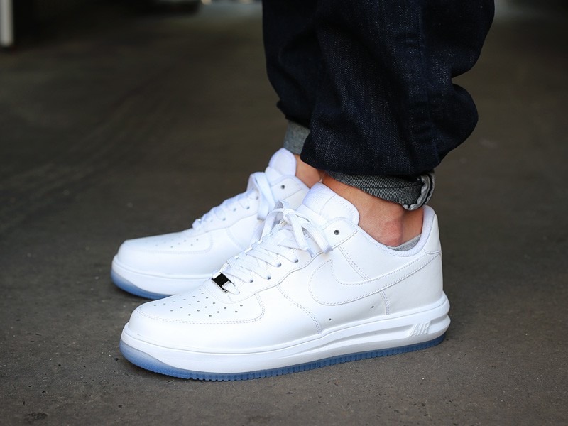 Nike air force hot sale 1 lunar white