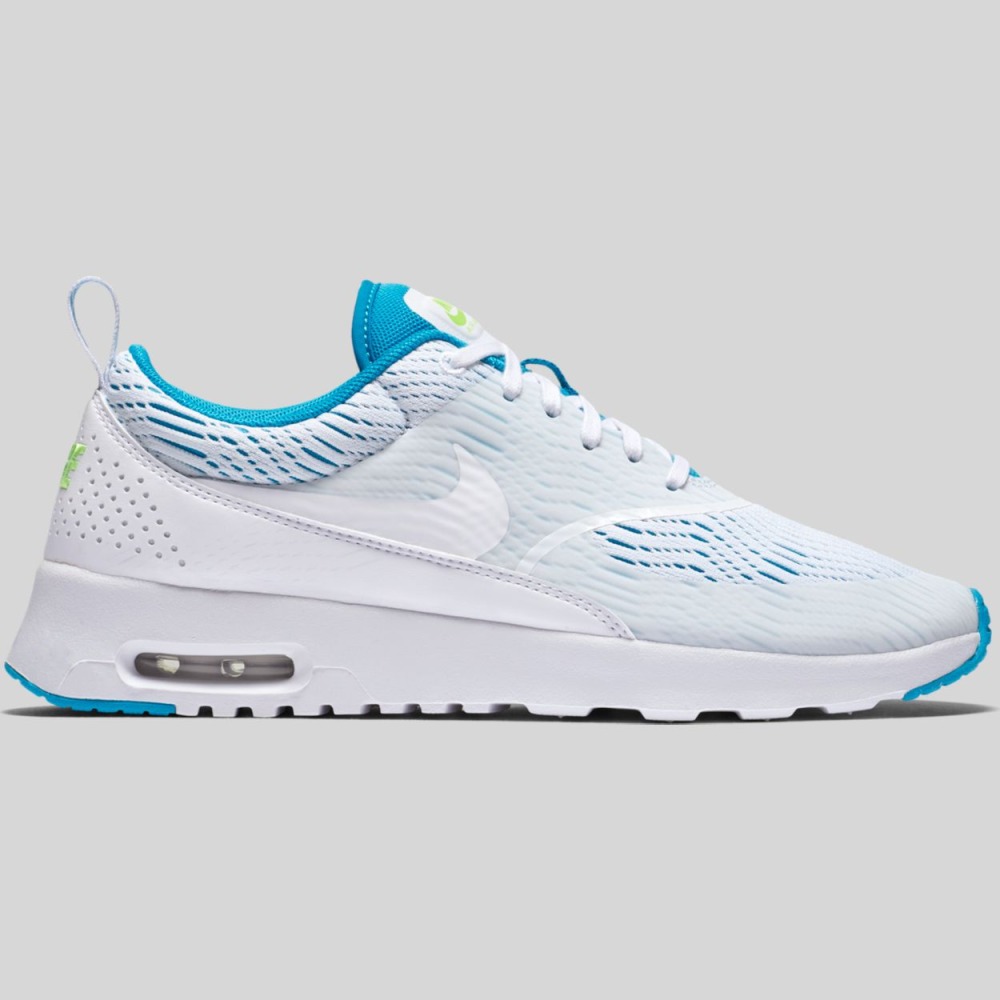 Nike air max hotsell thea blue and white