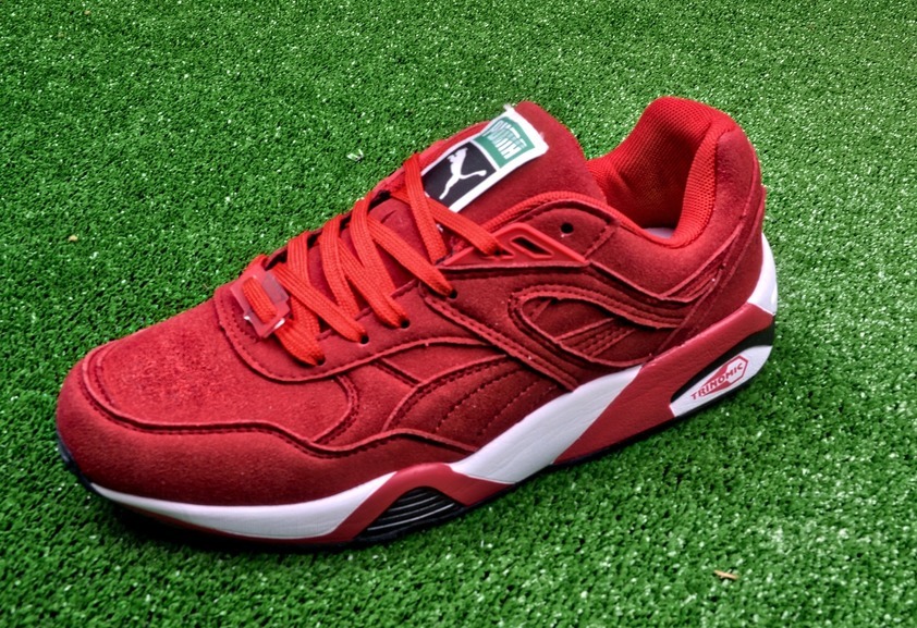 Puma 2025 r698 red