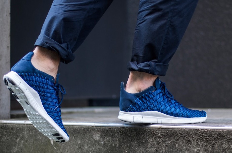 Nike free best sale run woven