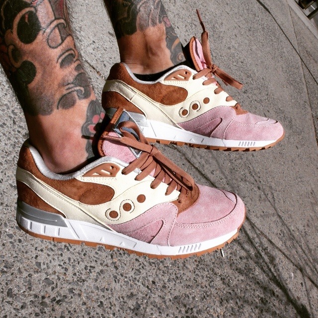 Extra butter x saucony 2024 shadow master space snack