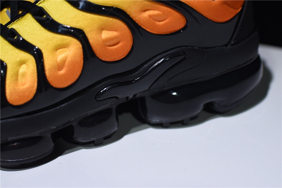 Sunset vapormax best sale plus for sale