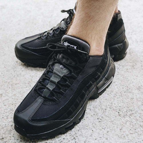 Nike essential discount air max 95