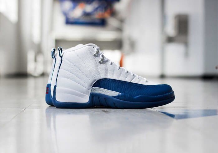 Jordan retro 12 navy blue and white hotsell