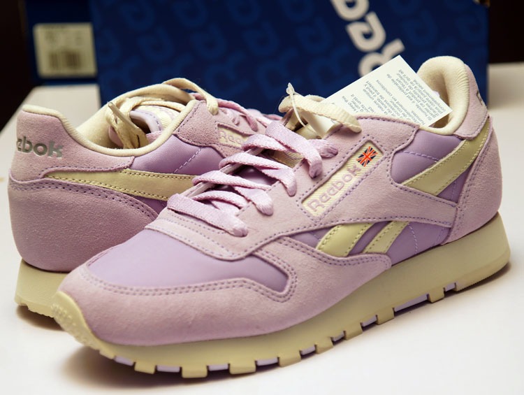 Reebok cheap pastel classic