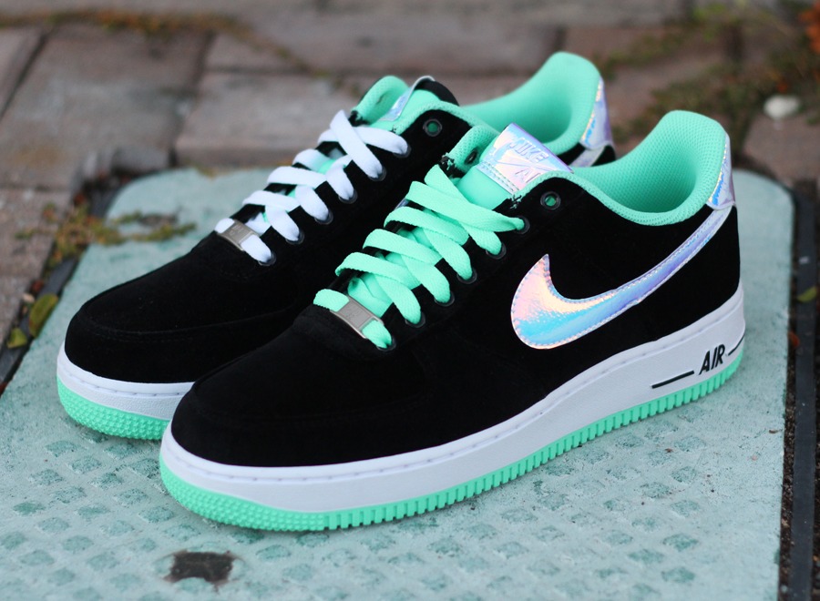 Black and green nike air store force 1