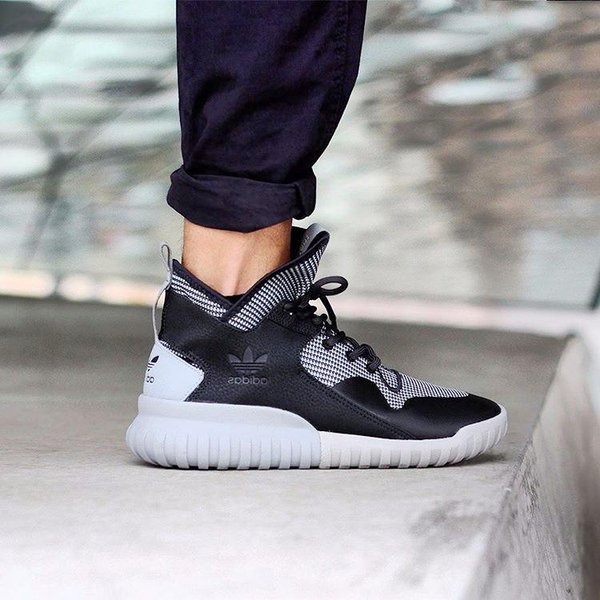 Adidas 2024 tubular carbon