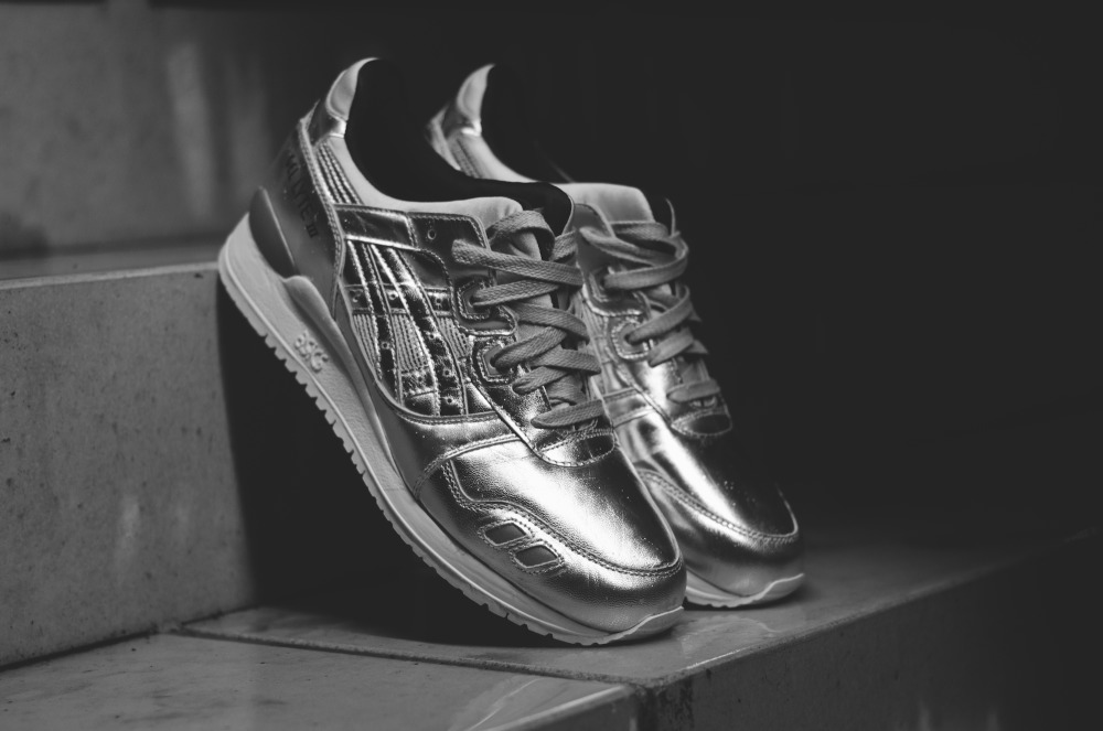 Asics gel lyte iii black silver hotsell