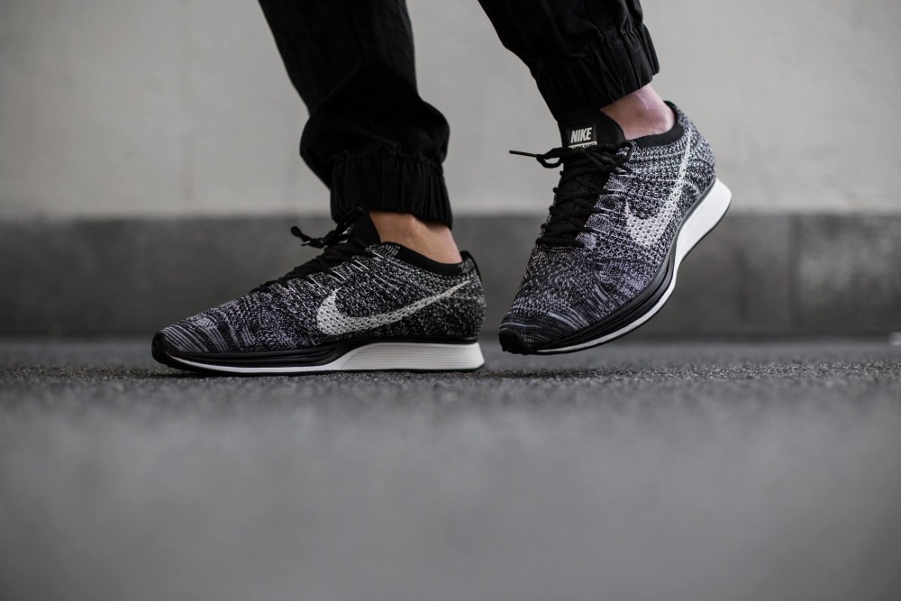 Flyknit racer oreo sales on feet