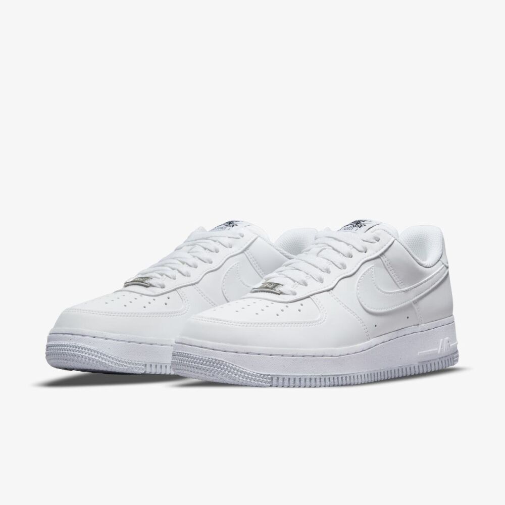 ♡ SIZE 6 WOMEN'S NIKE AIR FORCE 1'07 LOW WHITE retailer DJ9942 101