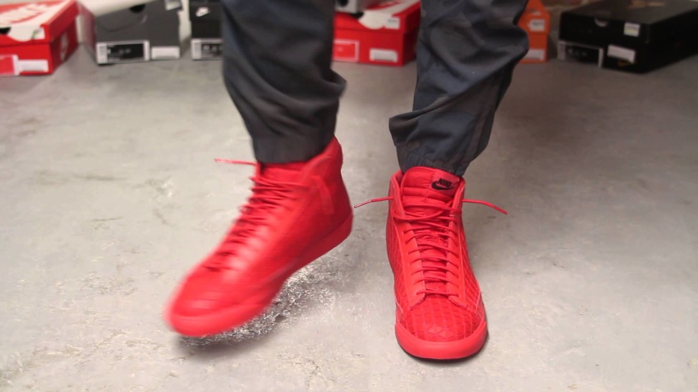 Nike blazer 2025 metric red