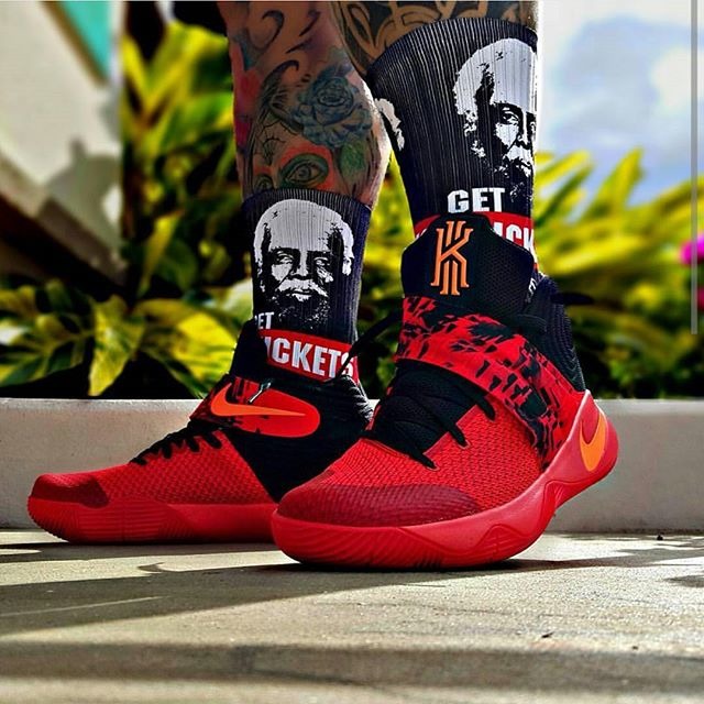 Kyrie 3 inferno online