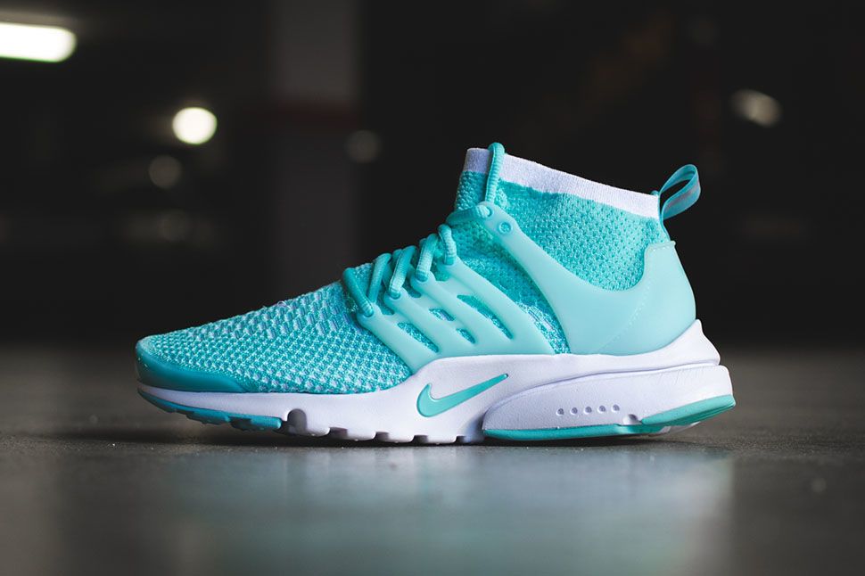 Air presto ultra flyknit blue best sale