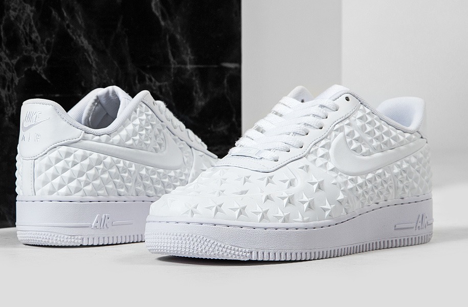 Air force one low 2024 07 lv8 vt white