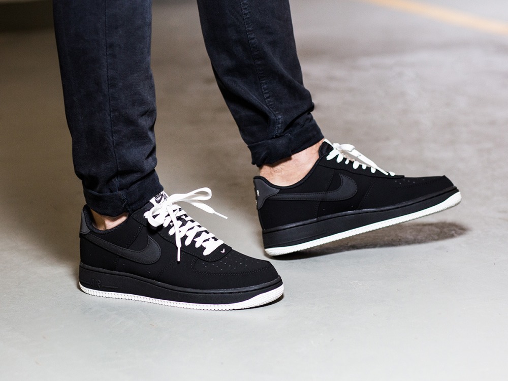 Air force sale one black sail