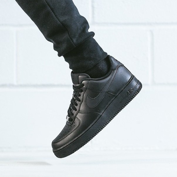 Nikelab air best sale force 1 black