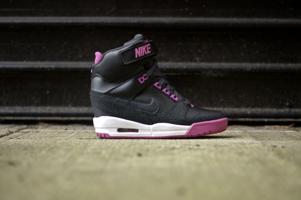 Nike WMNS Air Revolution Sky Hi Purple 1 218 Brooklynstore