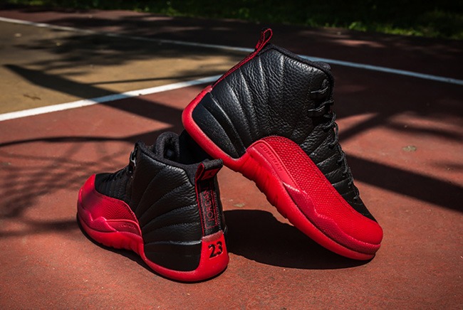 Retro store flu game