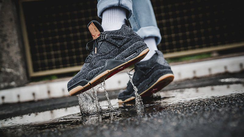 Jordan 4 x store levi's