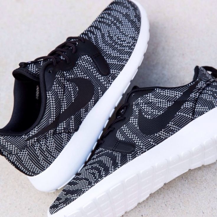 Nike roshe hot sale jacquard