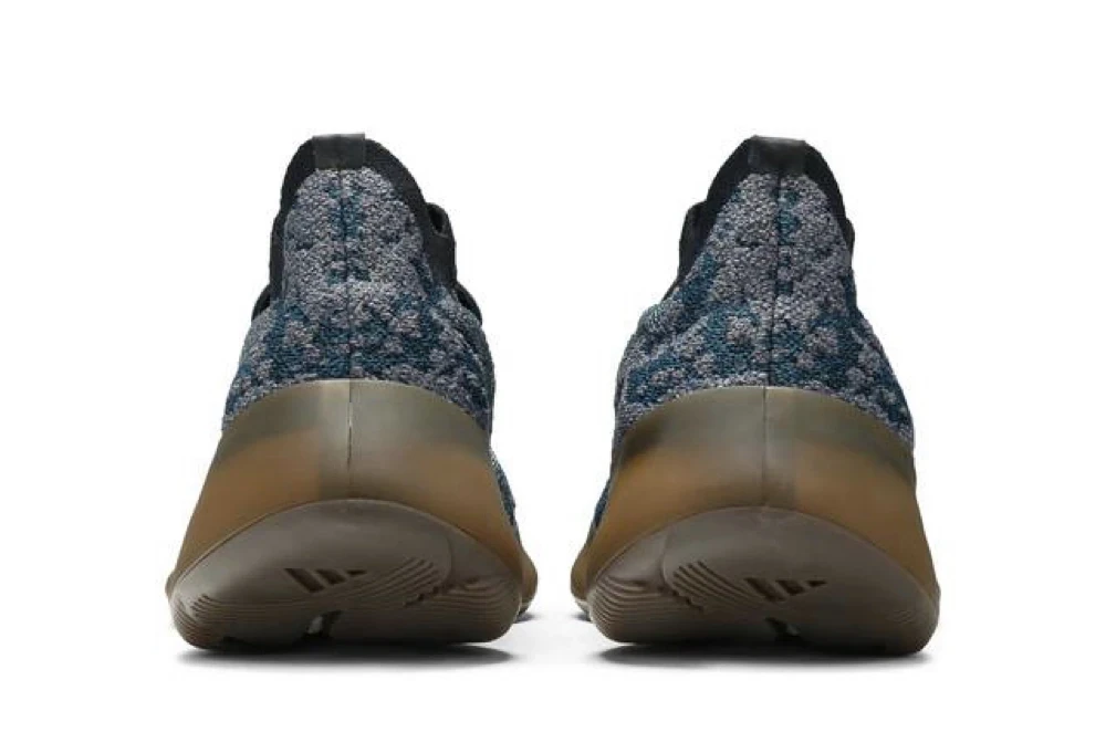 Кроссовки adidas Yeezy Boost 380 