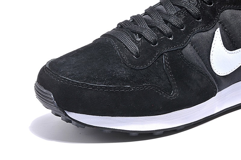 Nike internationalist men store black