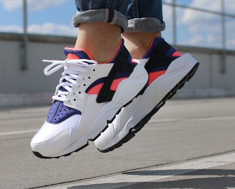 Nike WMNS Air Huarache