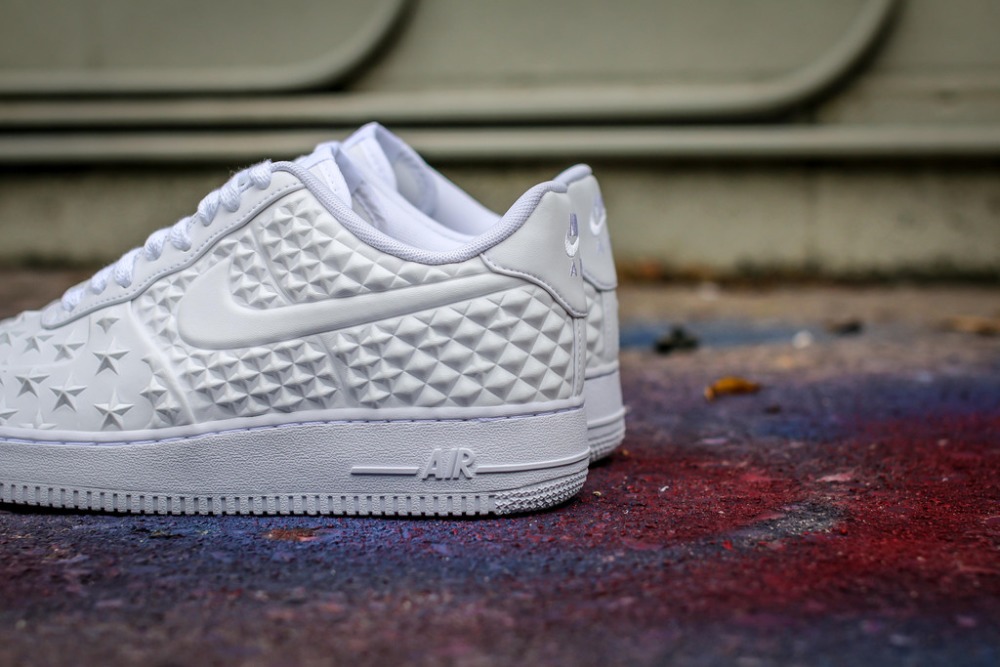 Nike air store force lv8 vt