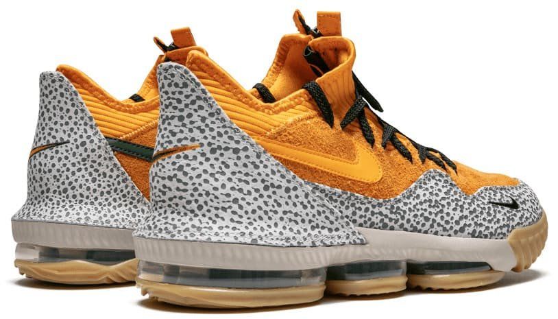 Safari store lebron 16