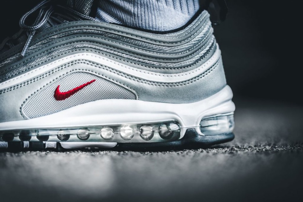 Nike air max clearance plus silver bullet