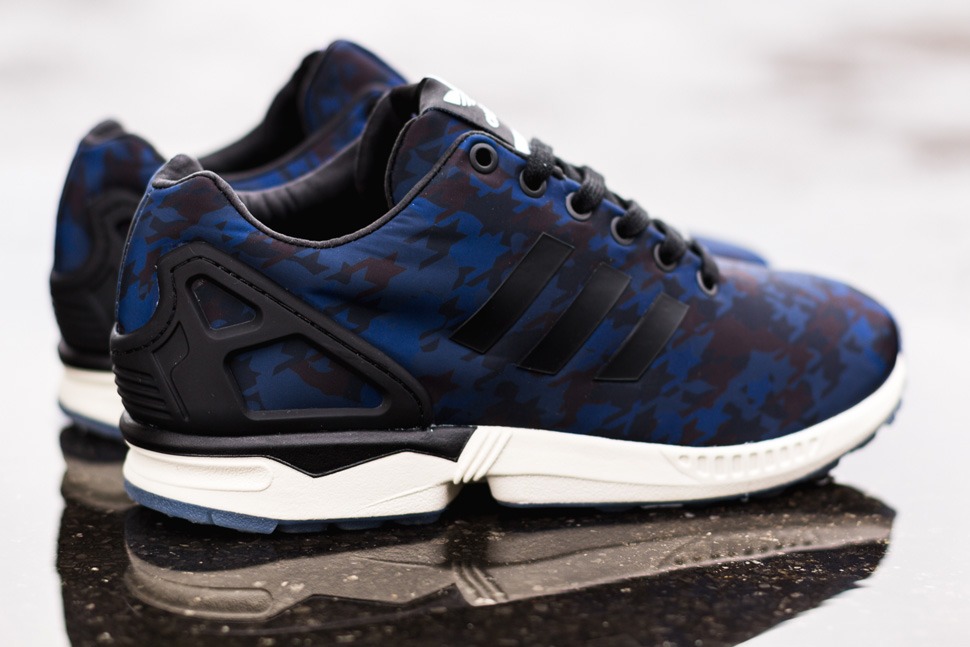 zx flux blue camo