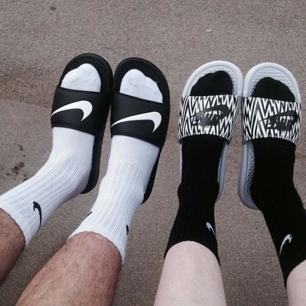 Sandal nike cheap benassi swoosh