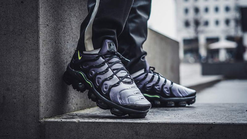 Nike Air VaporMax Plus Volt 2 289 Brooklynstore