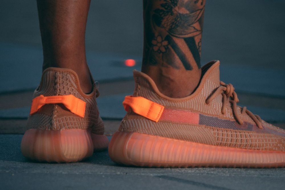 yeezy boost 350 clay v2
