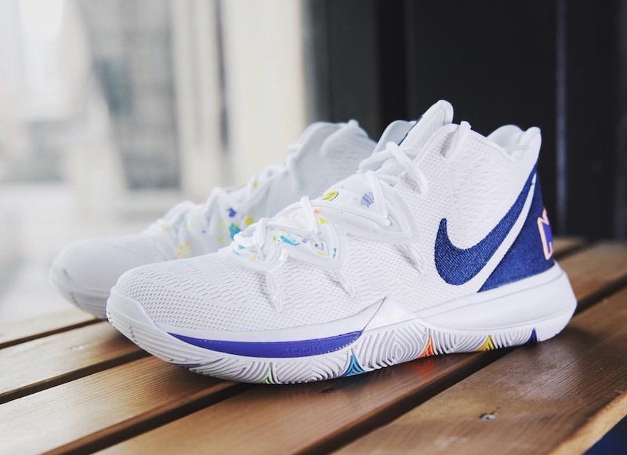 Kyrie 5 have a nike hot sale day gs